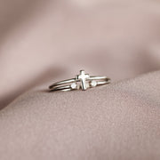 double gem cross ring