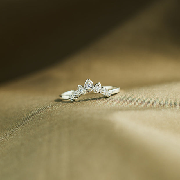 Curved Crown Ring