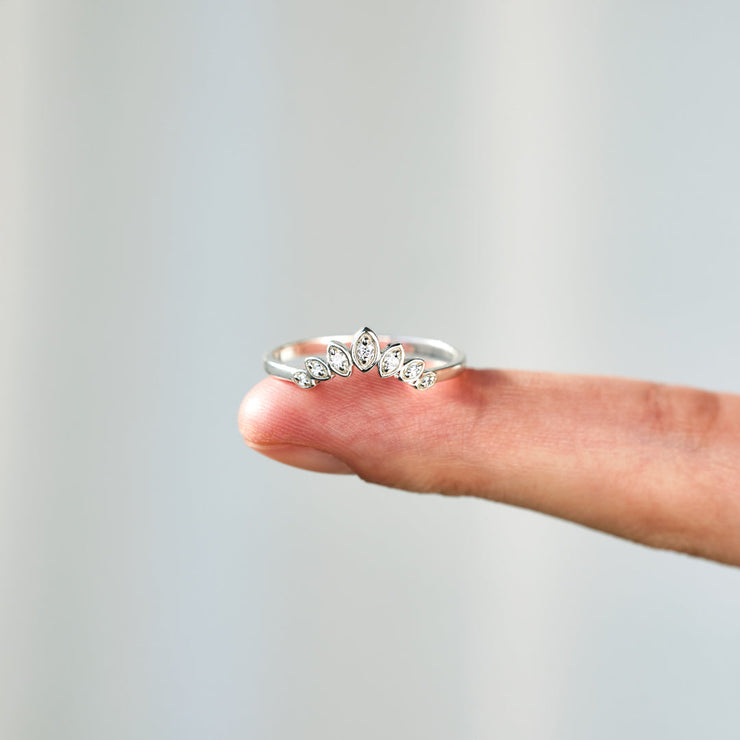 Curved Crown Ring