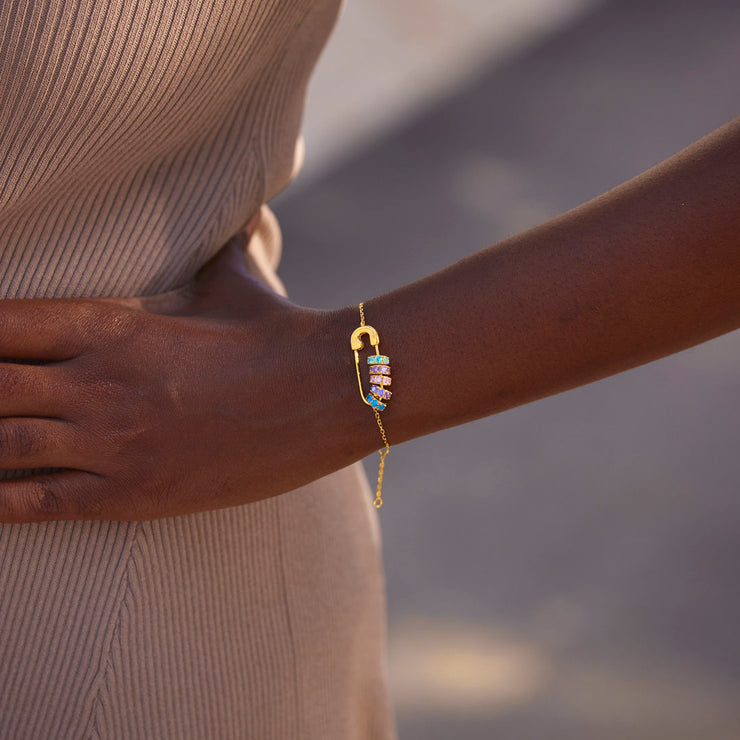 Mama’s Love Safety Pin 1-8 Birthstone Bracelet