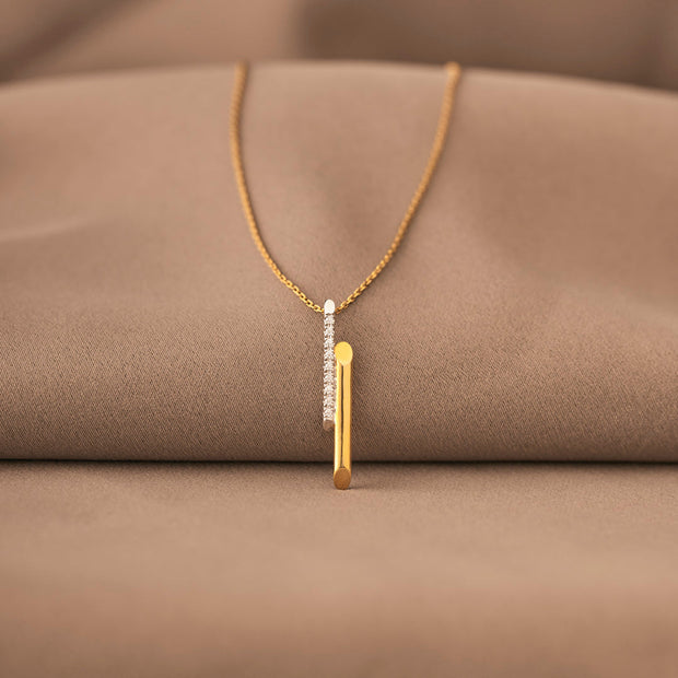 Duo Color Sticking Together Necklace