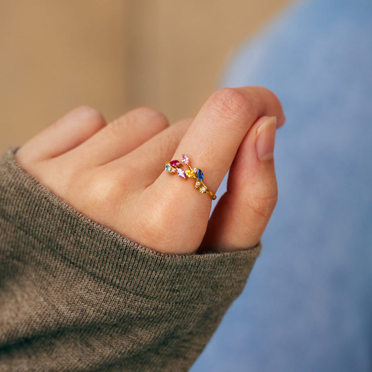 Her Love Never Dies 1-7 Birthstones Leaf Ring