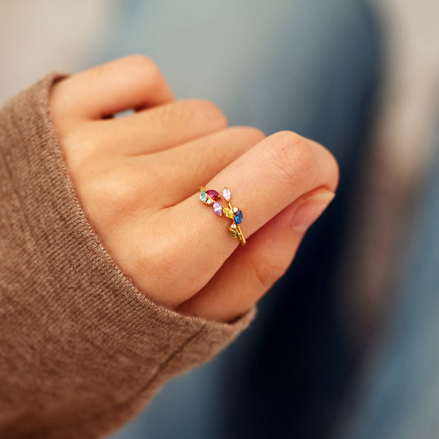 Her Love Never Dies 1-7 Birthstones Leaf Ring