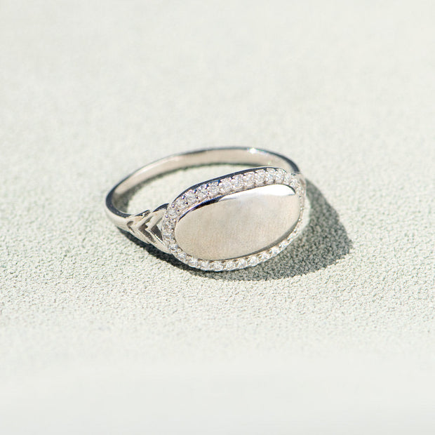Clean Slate Pavé Rim Oval Ring
